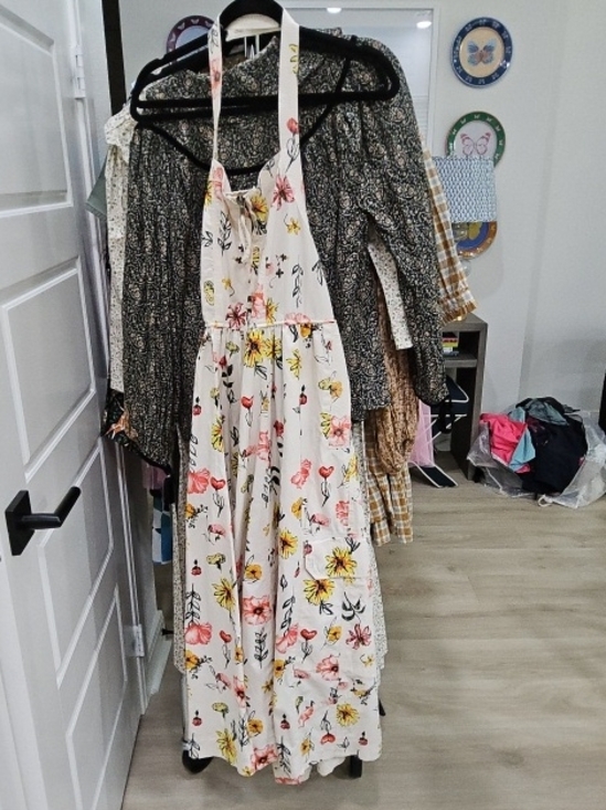Anthropologie Dresses & Skirts - Anthropologie White Floral Drawstring Top with Pink and Yellow Blossoms